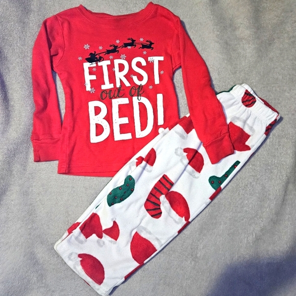Carter's Christmas Pajamas 3t - Picture 1 of 9